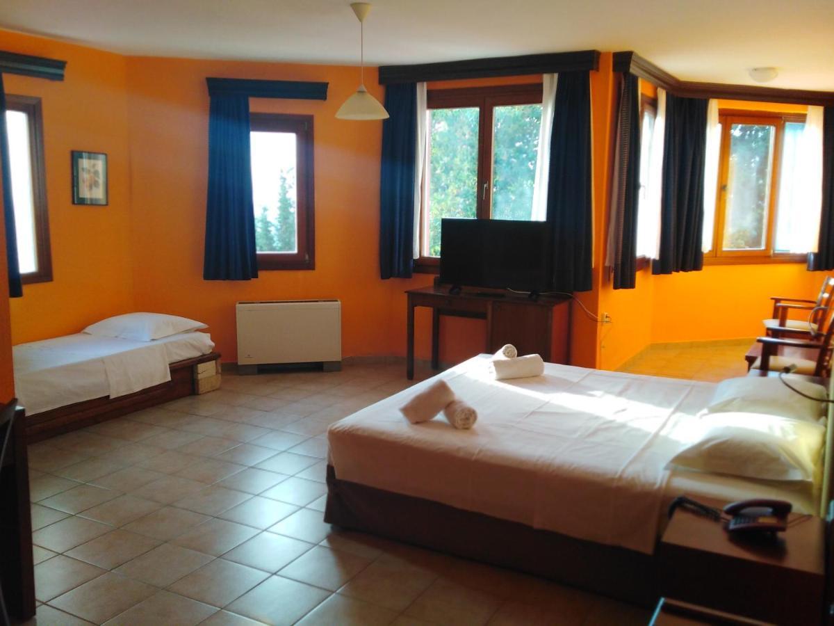 Roxani Country House Resort Μαρωνεία Εξωτερικό φωτογραφία